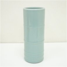 画像2: 京焼　松本為佐視造　青蒼磁花瓶（共箱） (2)