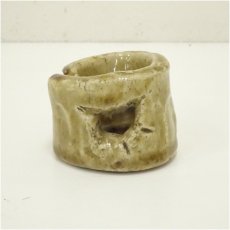 画像2: 山口茂造　黄瀬戸蓋置（共箱） (2)