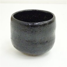 画像2: 森高寿月造　黒楽筒茶碗（共箱） (2)