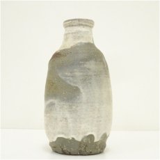 画像4: 信楽焼　小川顕三造　白掛分花入（共箱） (4)