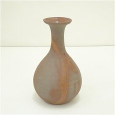 画像2: 備前焼　火襷花入（堀内家十二代　宗完　兼中斎書付）（共箱） (2)