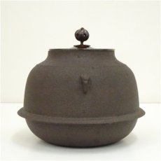 画像4: 釜師　金森紹栄造　唐銅風炉　真形釜添（釜鐶付）（保護箱） (4)