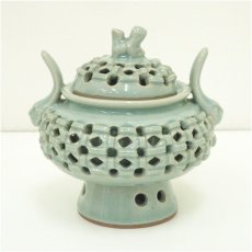 画像2: 青谷窯造　高麗青磁香炉（保護箱） (2)
