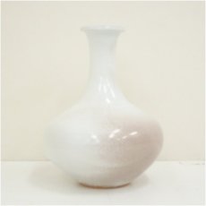画像3: 萩焼　坂田慶造造　萩白釉下蕪花入（共箱） (3)