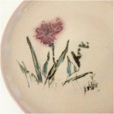画像3: 萩焼　南明寺窯　ベアティル・ペアソン造　草花図替わり銘々皿５客（共箱） (3)