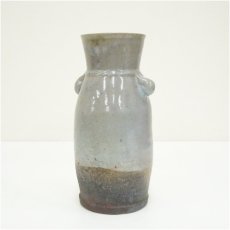 画像3: 萩焼　新庄貞嗣造　灰被耳付花入（共箱） (3)