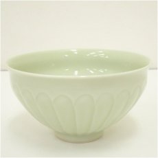 画像2: 京焼　加藤泰一造　黄磁菊花茶碗（共箱） (2)