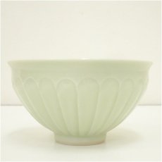 画像4: 京焼　加藤泰一造　黄磁菊花茶碗（共箱） (4)