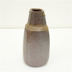 画像2: 備前焼　伊勢崎紳造　面取花入（共箱） (2)