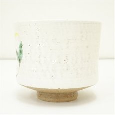 画像4: 作家物　色絵椿図茶碗（保護箱） (4)