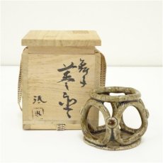 画像1: 舞子焼　南汎造　蓋置（共箱） (1)