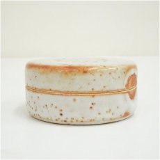 画像3: 佐藤康元造　志野香合（共箱） (3)