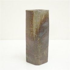 画像2: 備前焼　松田華山造　四方花入（共箱） (2)