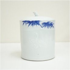 画像3: 鶴峰園　三猿造　染付白磁鶴文水指（保護箱） (3)