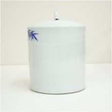 画像4: 鶴峰園　三猿造　染付白磁鶴文水指（保護箱） (4)