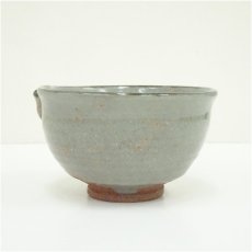 画像4: 京焼　東峰造　鉄絵片口風茶碗（共箱） (4)