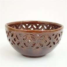 画像2: 大樋焼　大樋長阿弥造　七宝透菓子鉢（共箱） (2)