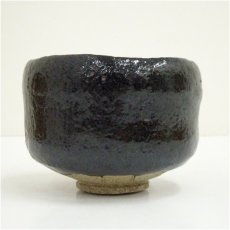 画像4: 京焼　吉村楽入造　黒楽茶碗（共箱） (4)